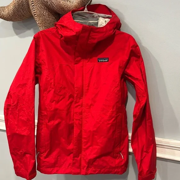 Patagonia Torrentshell H2NO Hooded Rain Jacket Waterproof Nylon Red Delicious - Picture 1 of 15